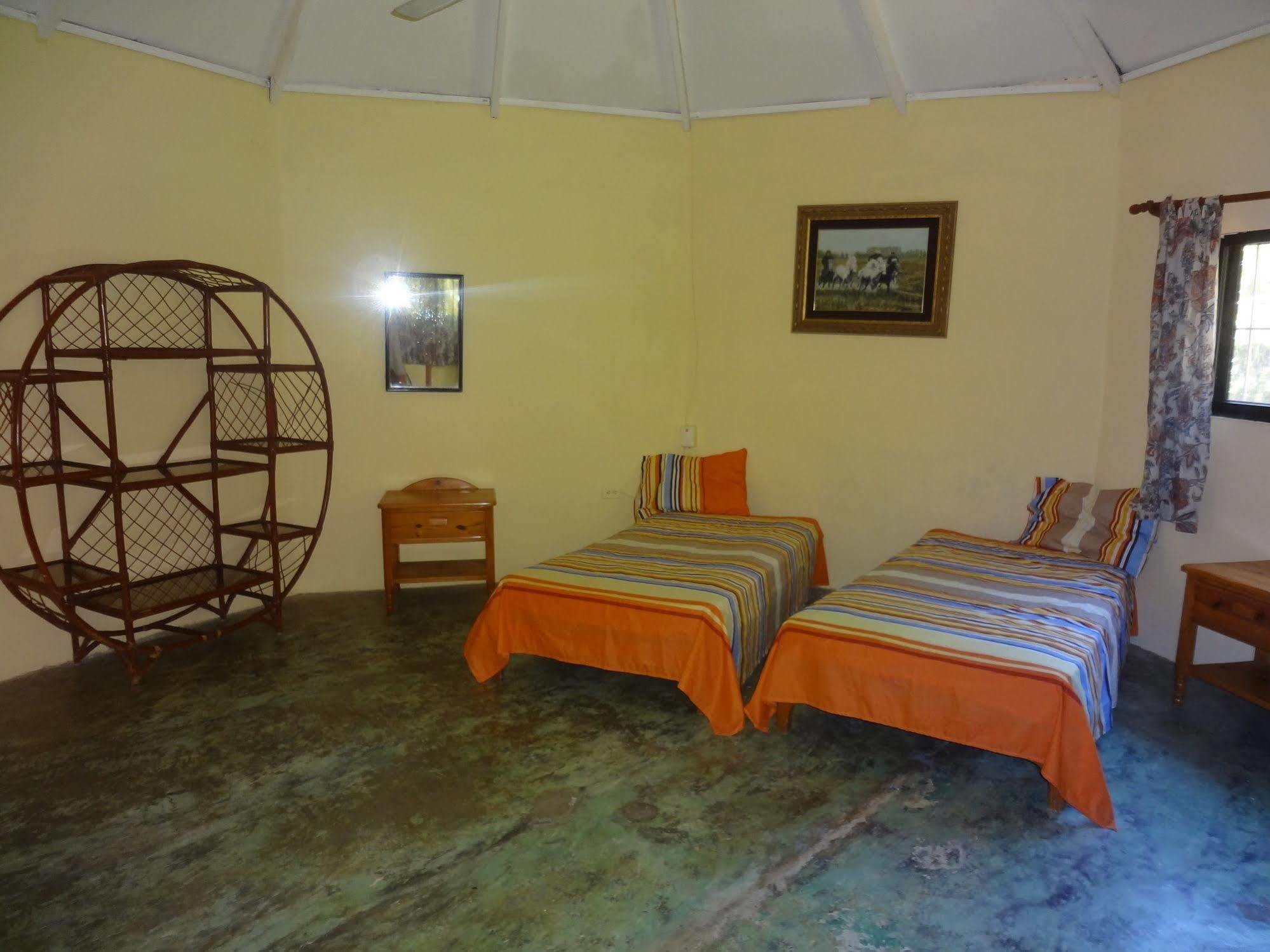 Gipsy Ranch Rooms Cabarete Kültér fotó